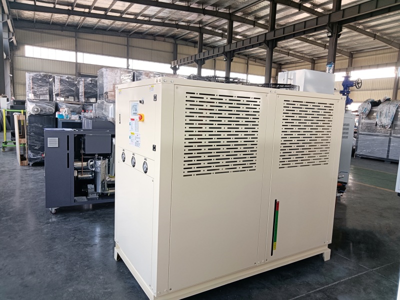 Combined Cooling and Heating Machine