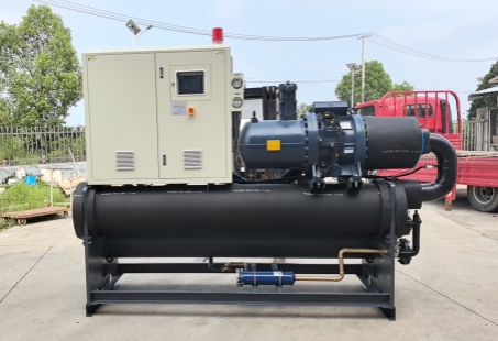 Daily Delivery | 340kW Water Cooled Screw Chiller Ready for Shipment