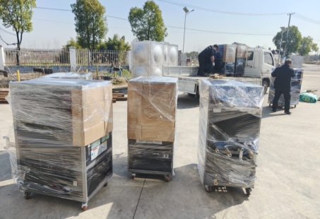 Daily Delivery | Seven 24kw Oil Mold Temperature Controller Ready for Shipment