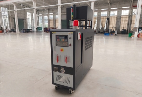 Daily Delivery | 24kW Oil Mold Temperature Controller Ready for Shipment to Thailand